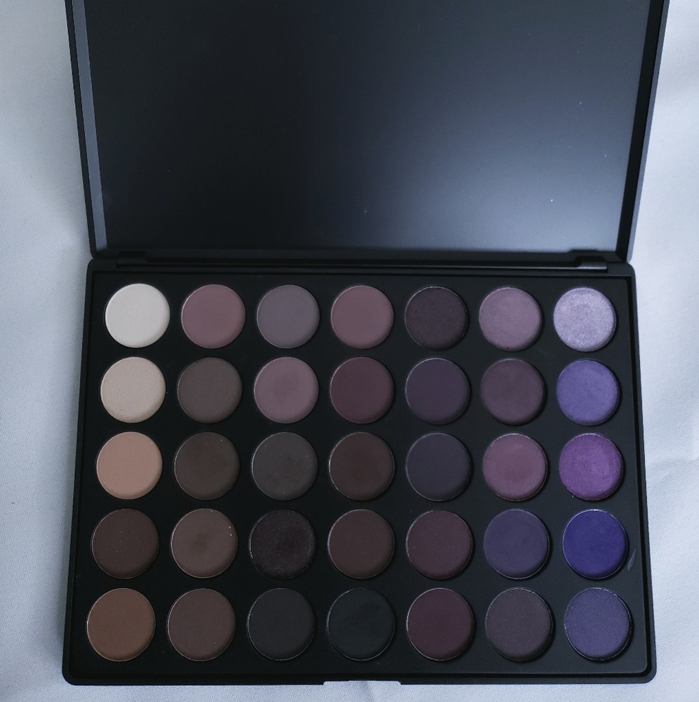 Morphe 35P eyeshadow palette